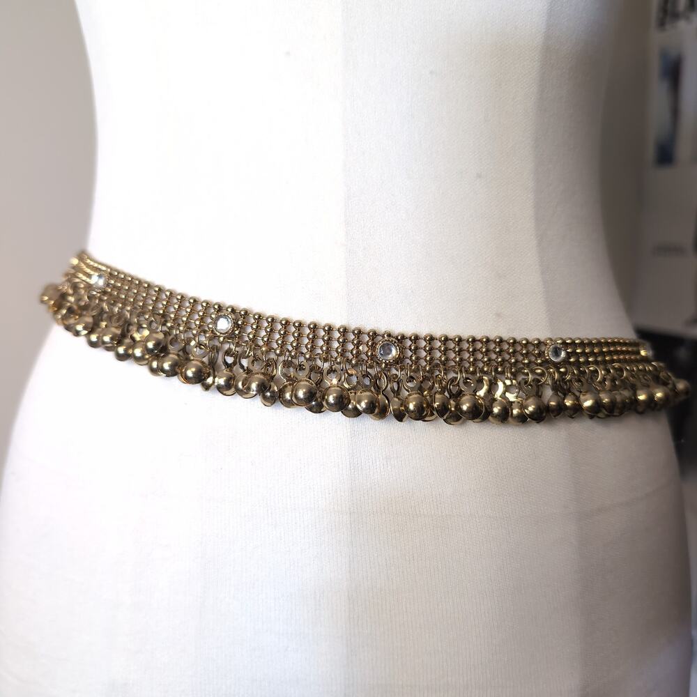 Gold Tone Beaded Chain Link Belt With Dangle Charms